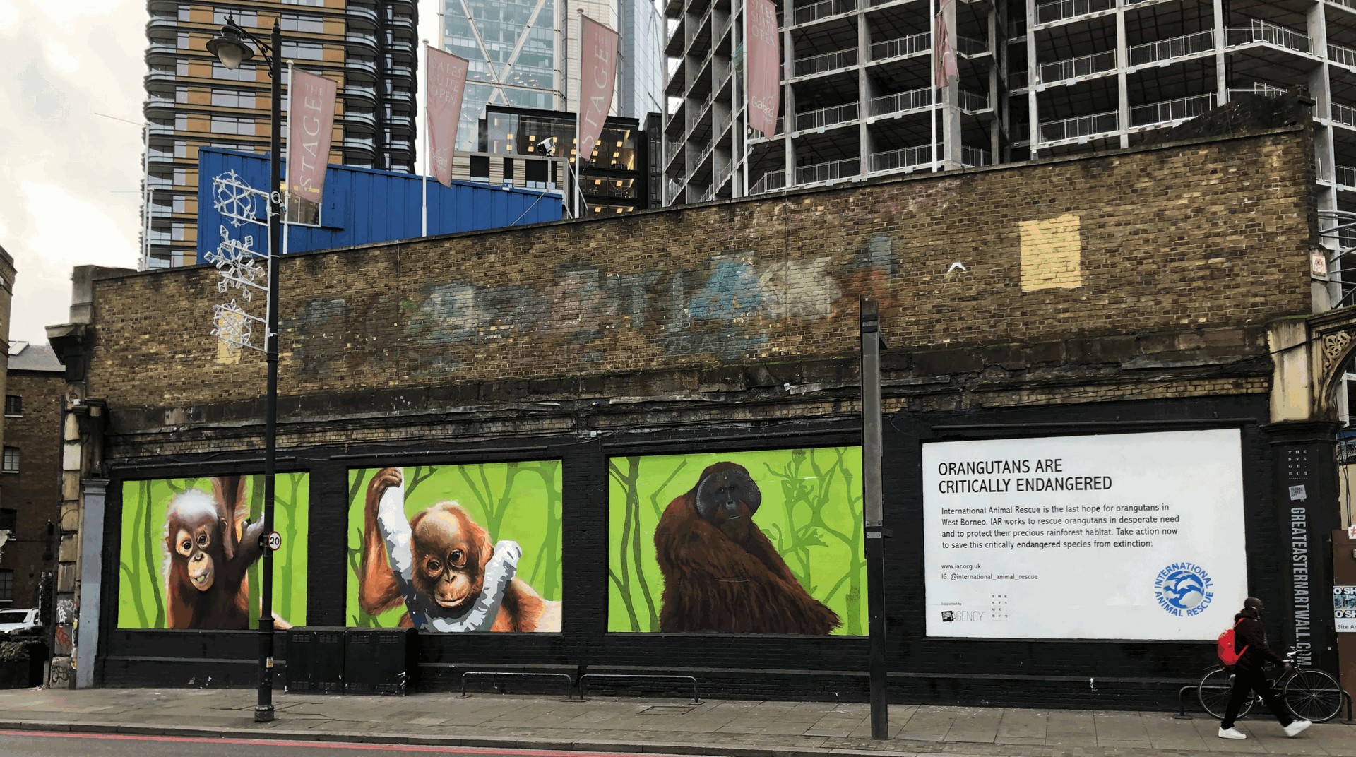 Artwall Hero