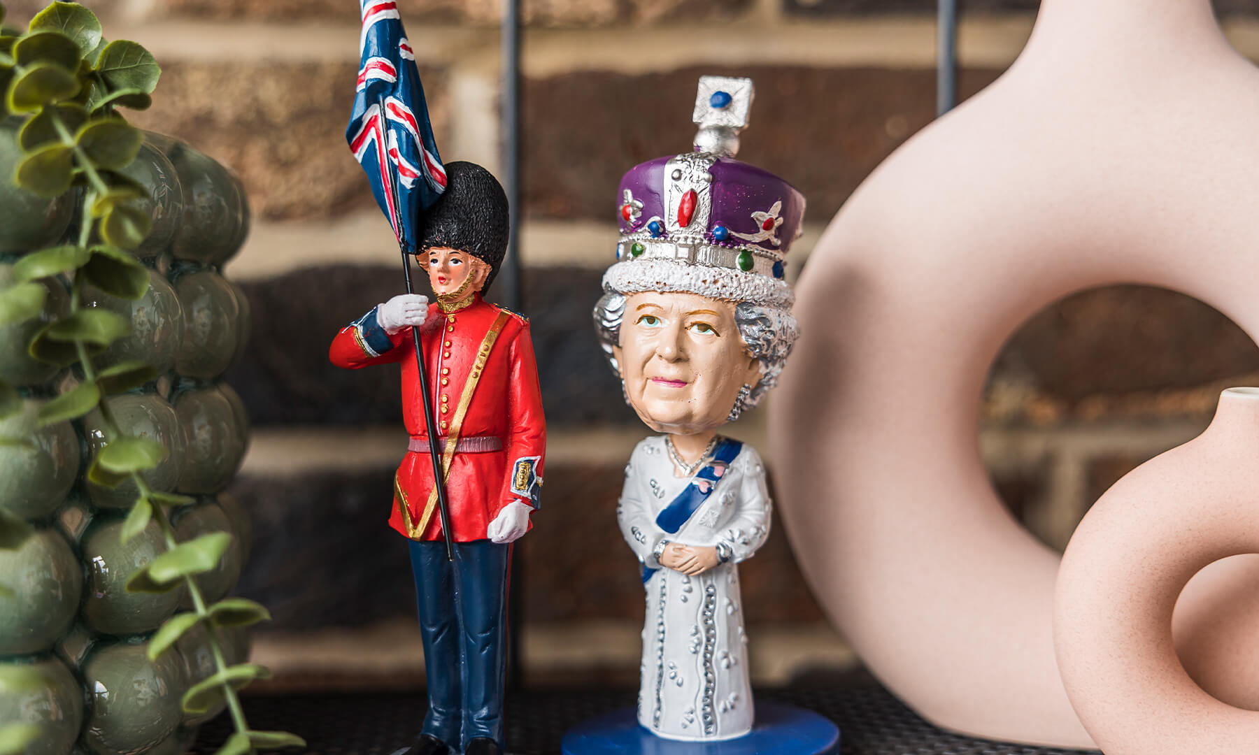 Figurine of The Queen