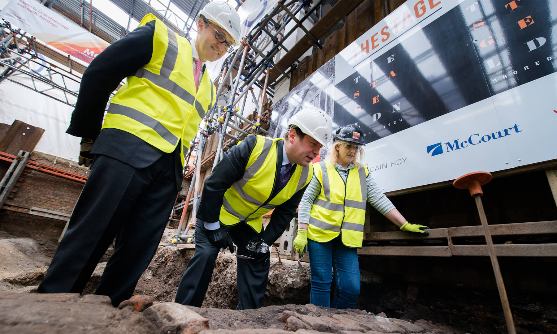 Jonathan Goldstein, Ed Vaizey and Heather Knight at the excavation of the Curtain Theatre